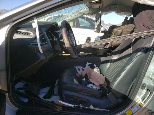  TOYOTA CAMRY 2020 Silver