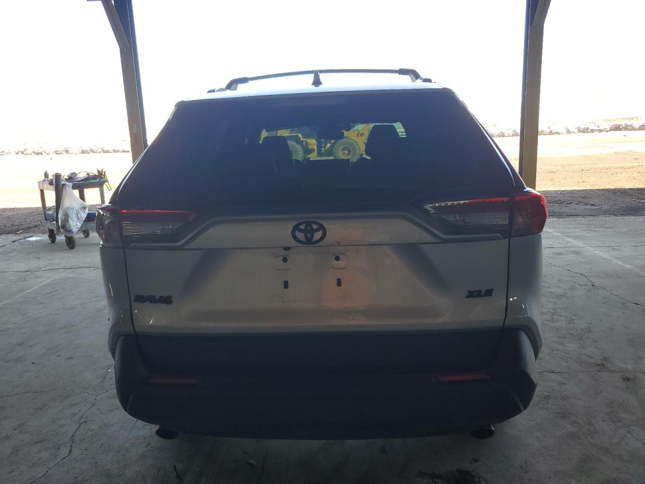 2024 Toyota RAV 4 - Image 6