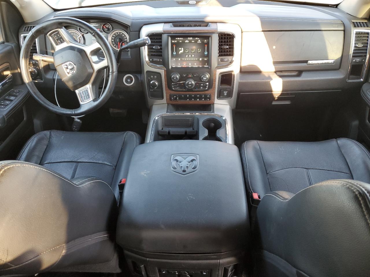 2018 Ram 3500 Laramie VIN: 3C63R3ELXJG345886 Lot: 74911244