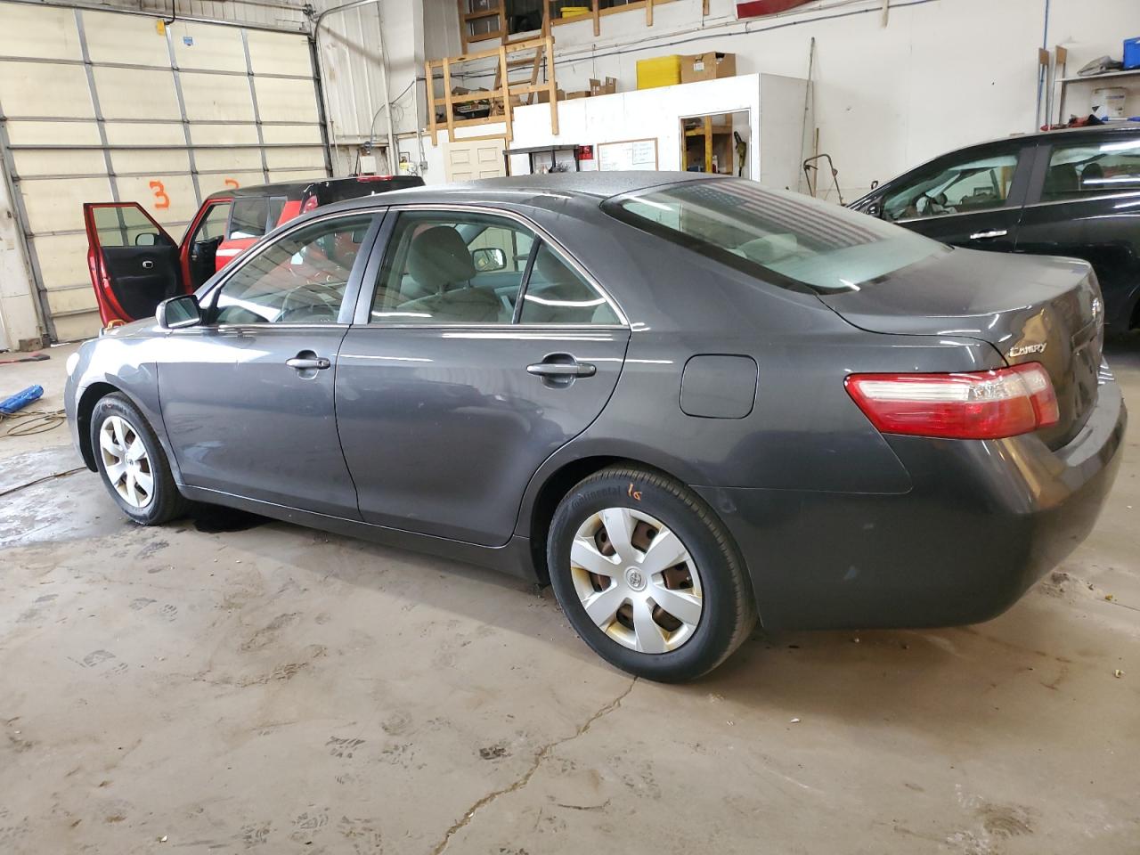 2007 Toyota Camry - Image 2