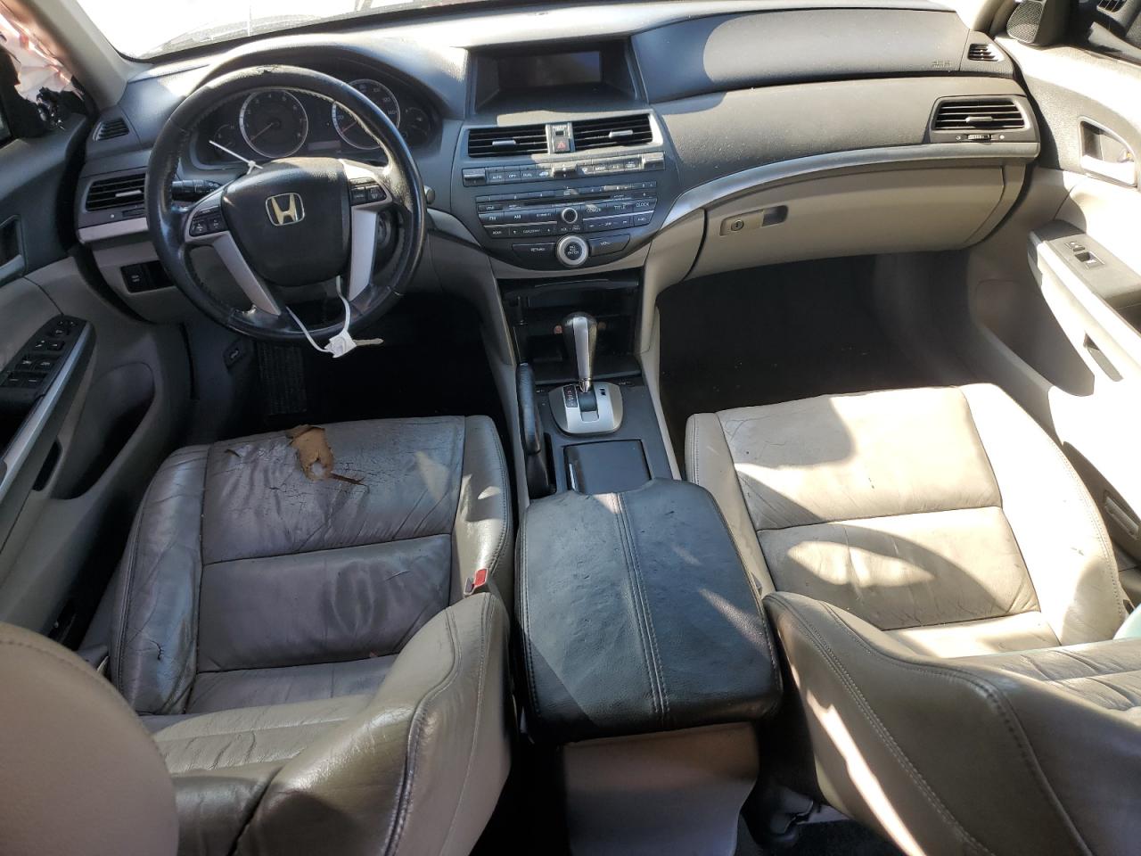 2009 Honda Accord - Image 8