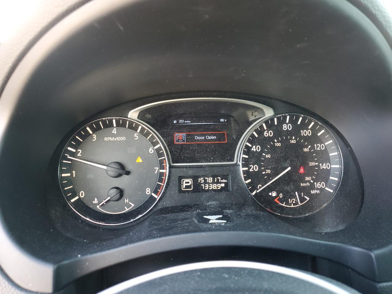 2014 Nissan Altima - Image 9