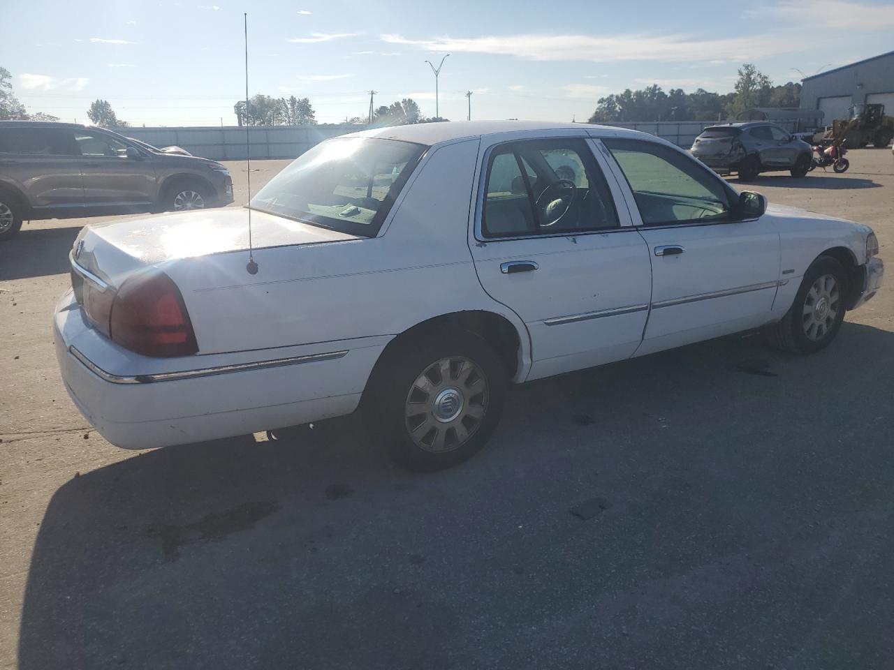 2005 Mercury Grand Marquis - Image 3