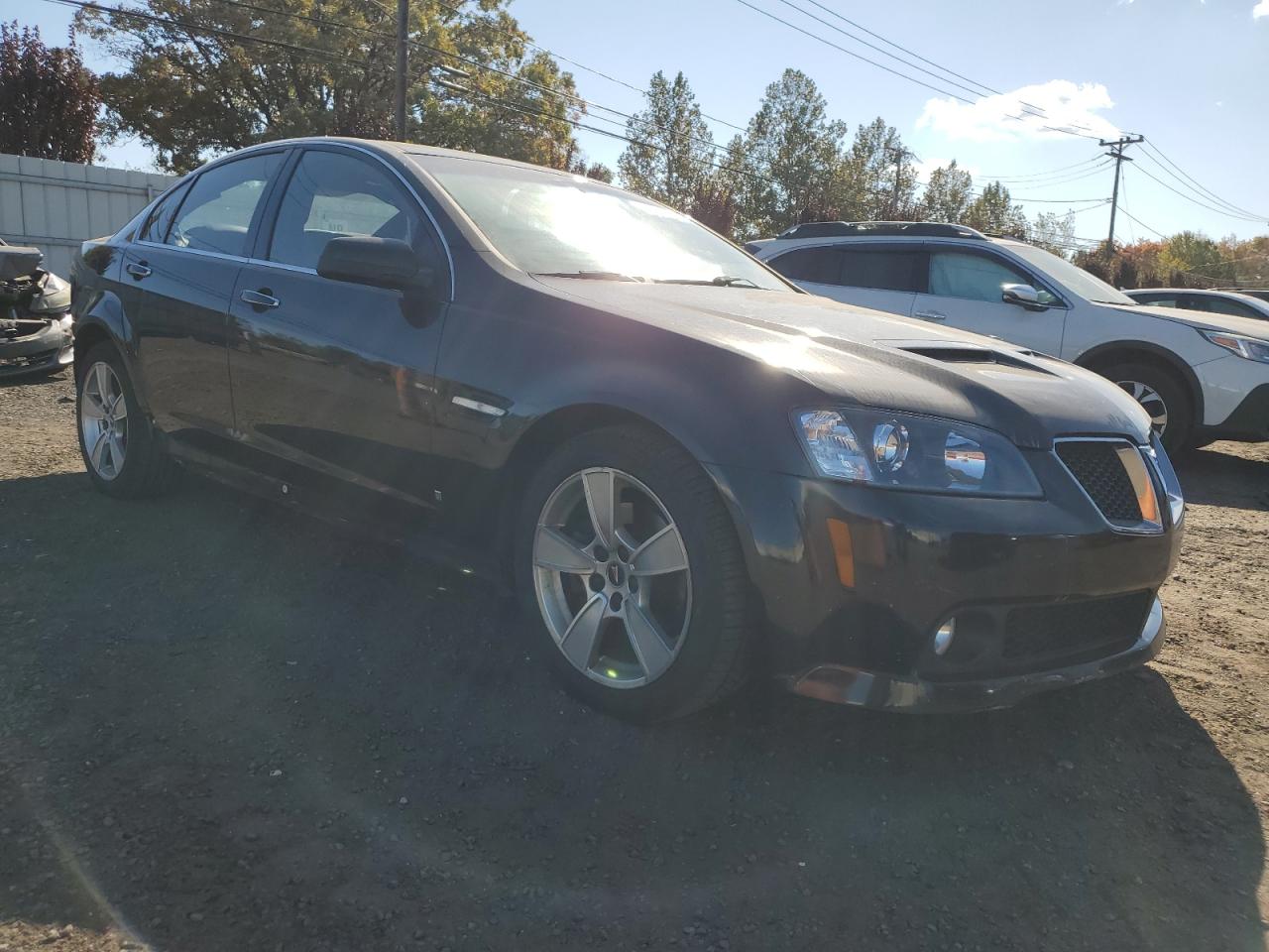 2009 Pontiac G8 - Image 4