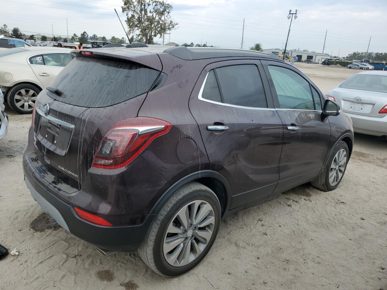 2018 Buick Encore Preferred VIN: KL4CJASB6JB543092 Lot: 75924144