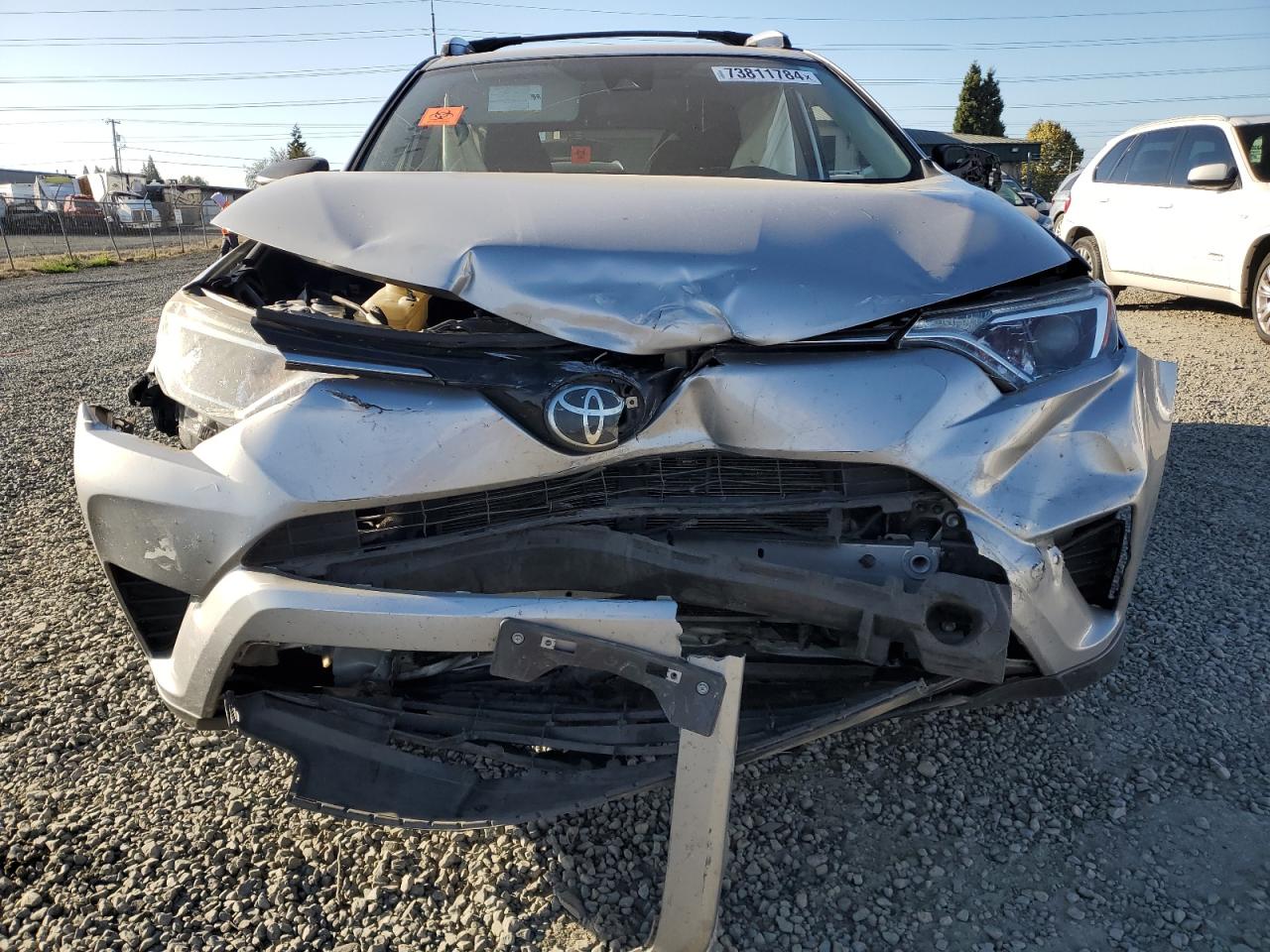 2018 Toyota RAV 4 - Image 5