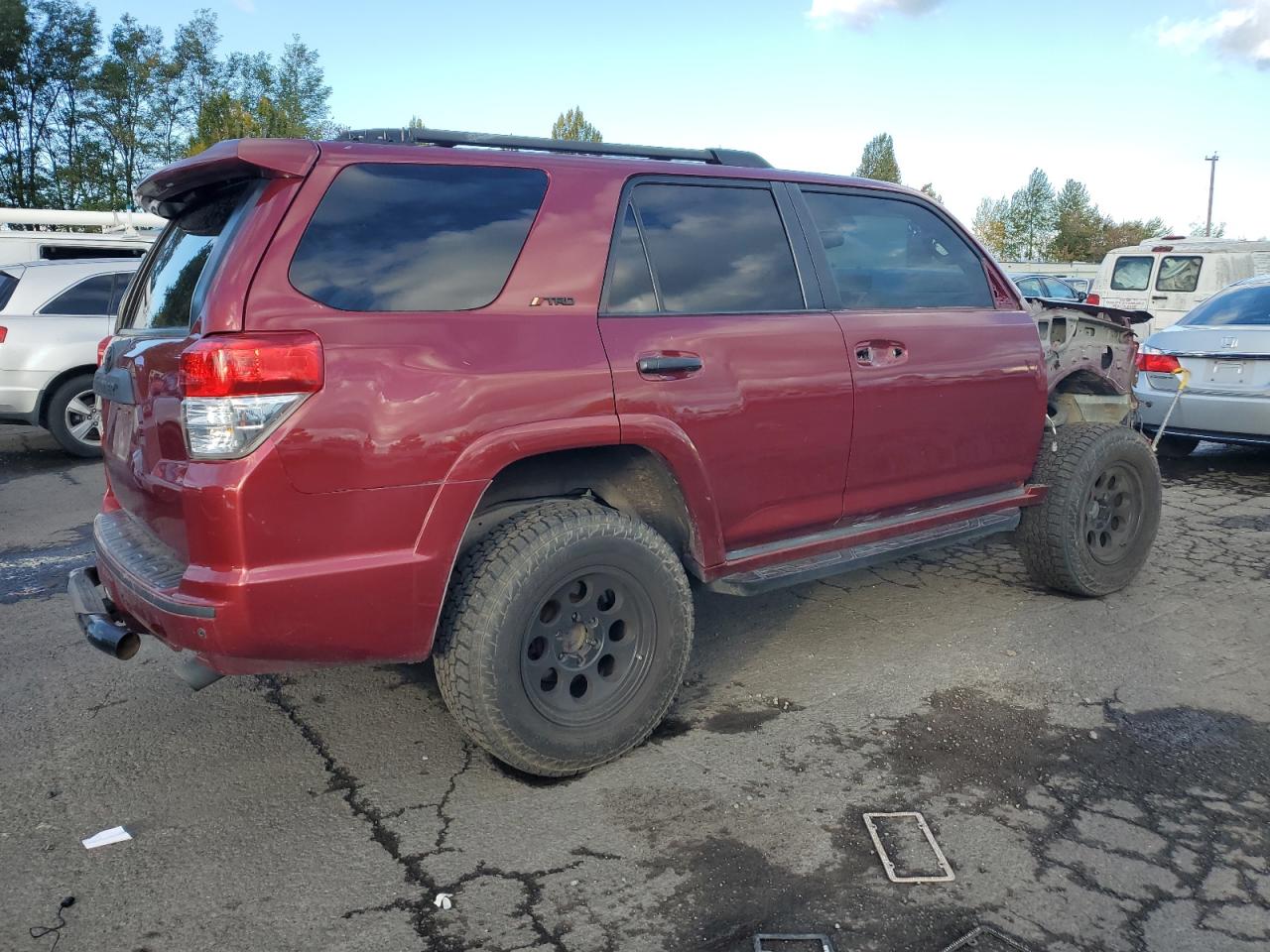 JTEBU5JR1B5063875 2011 Toyota 4Runner Sr5