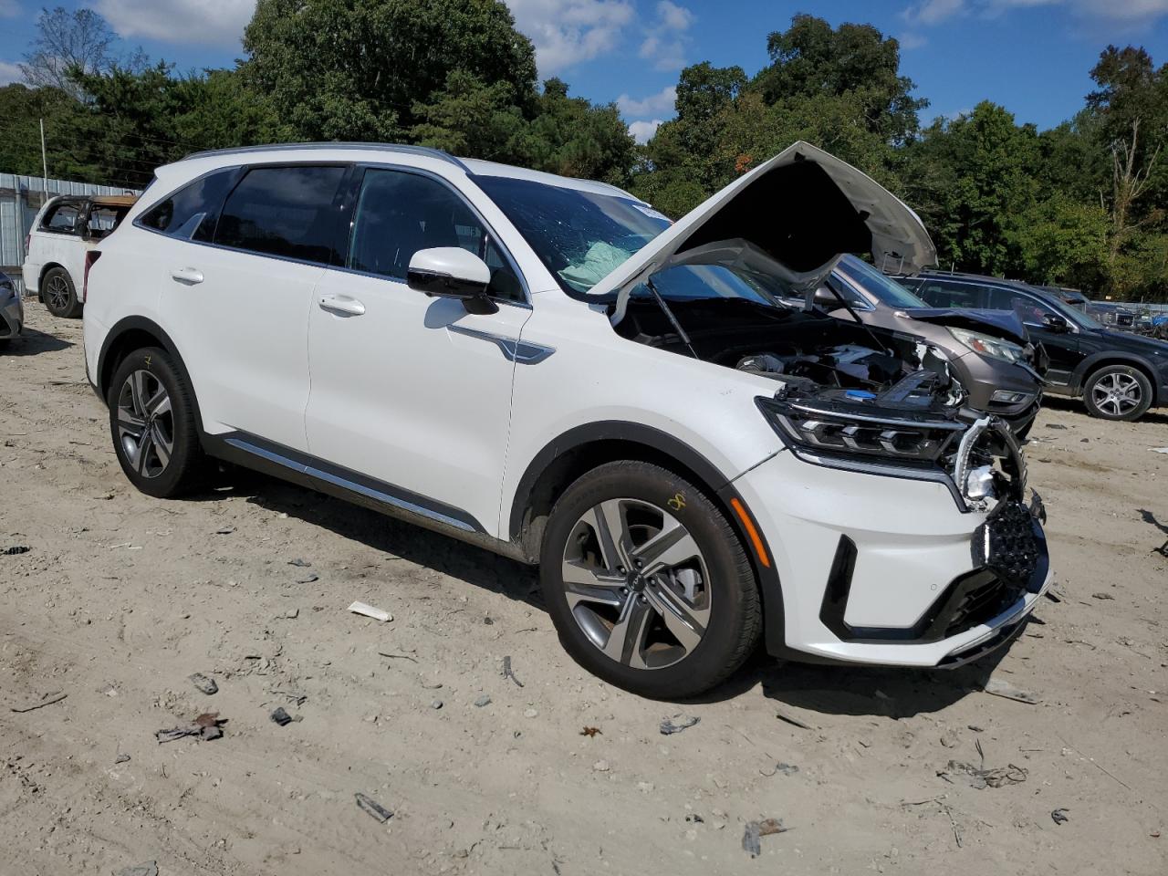 2023 Kia Sorento - Image 4