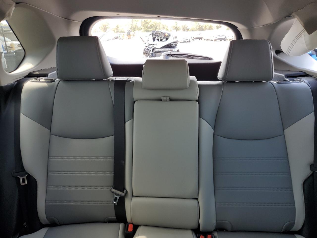 2024 Toyota RAV 4 - Image 10