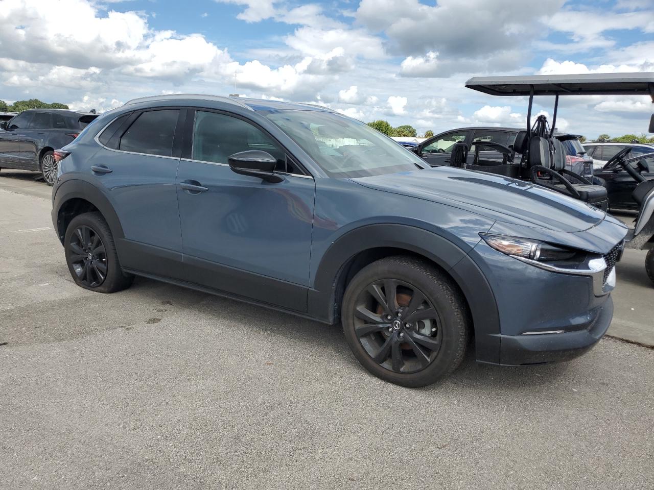 2022 Mazda CX-30 - Image 4
