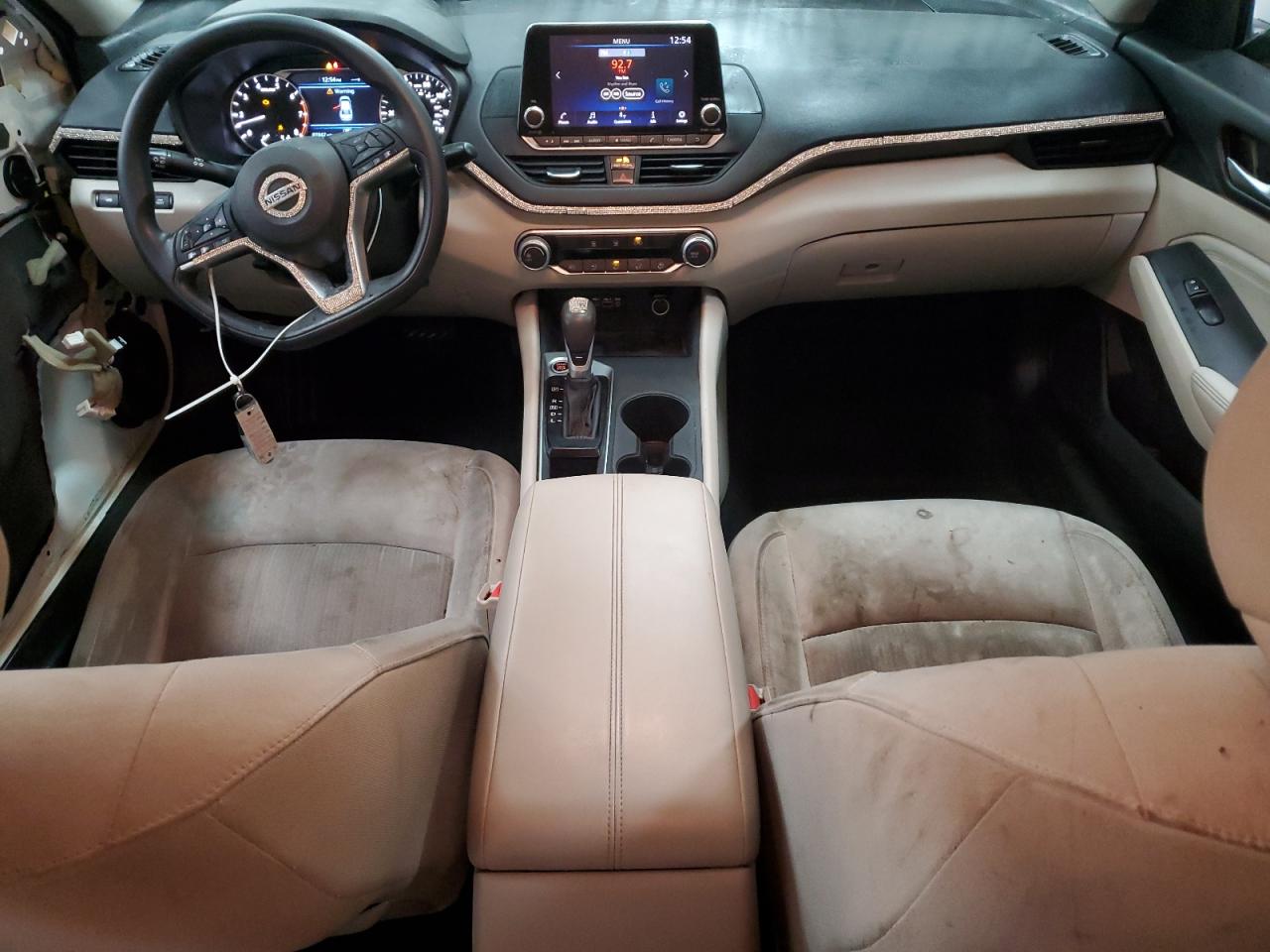 2019 Nissan Altima - Image 8