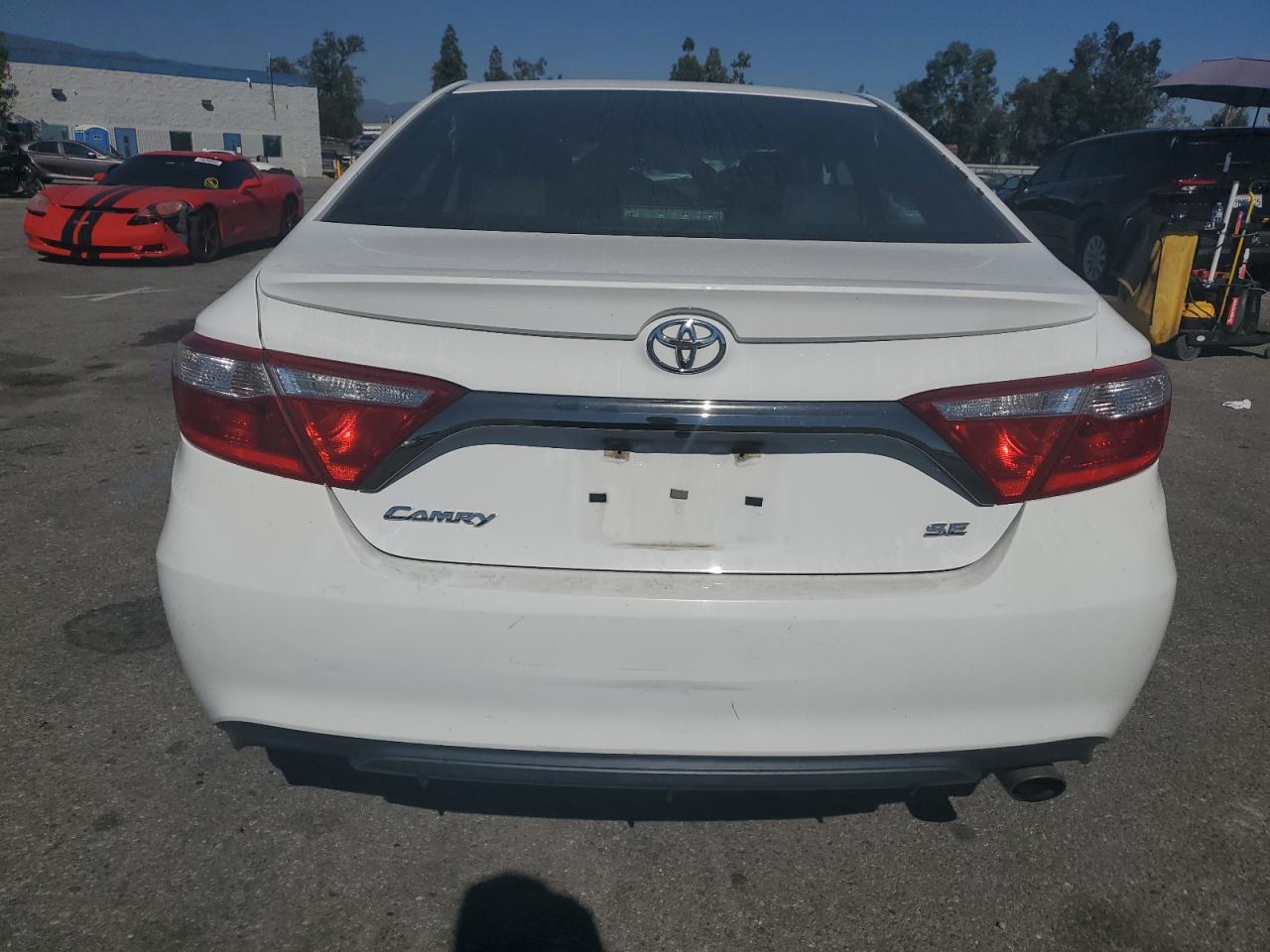 4T1BF1FK3GU119665 2016 Toyota Camry Le