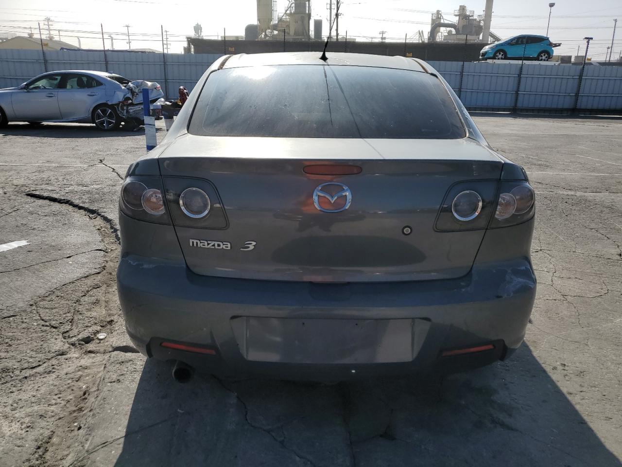 JM1BK12G971673599 2007 Mazda 3 I