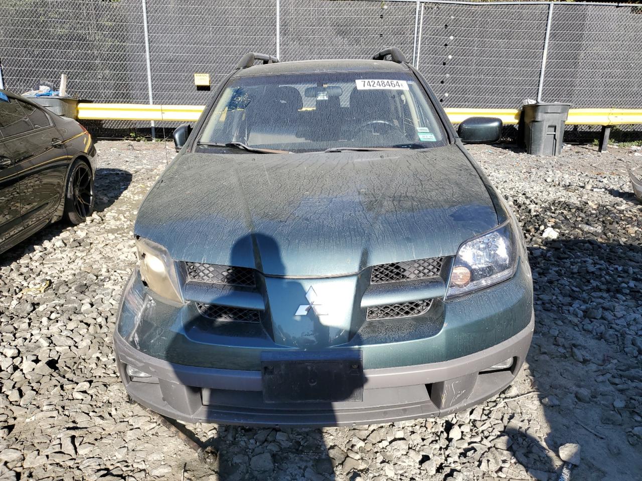 2003 Mitsubishi Outlander - Image 5