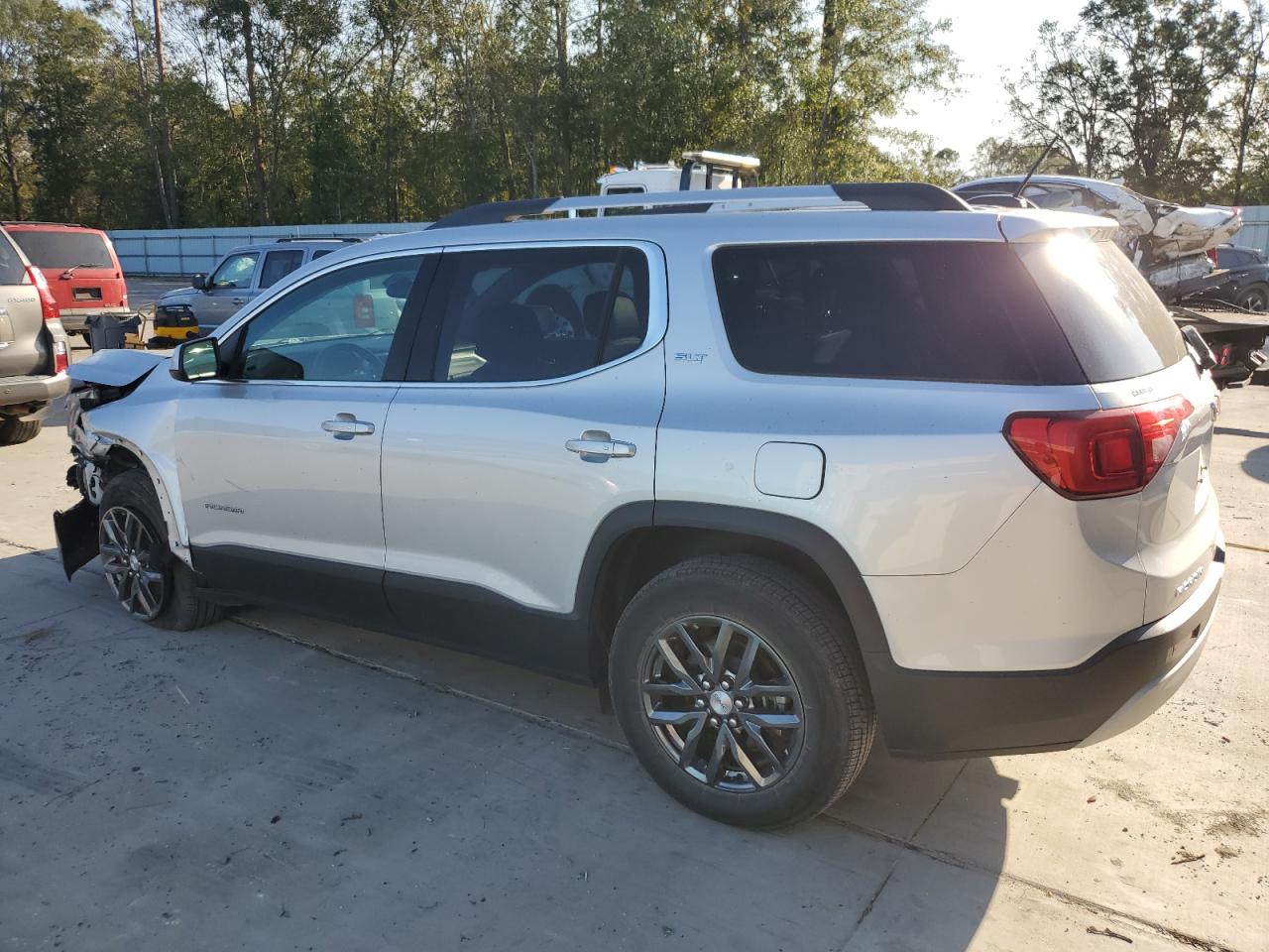 2017 GMC Acadia - Image 2
