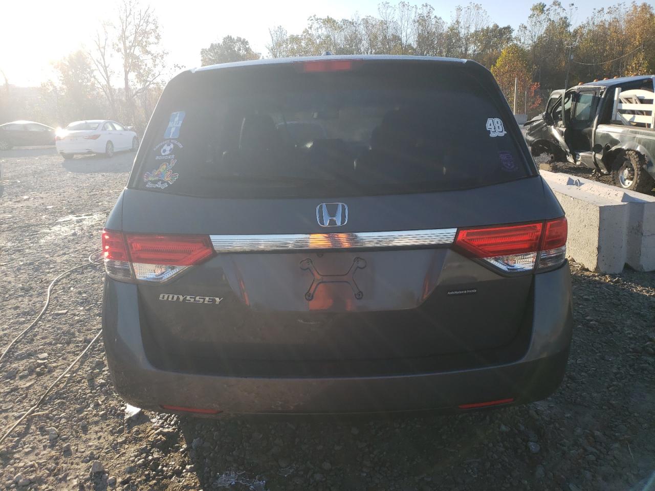 2015 Honda Odyssey - Image 6