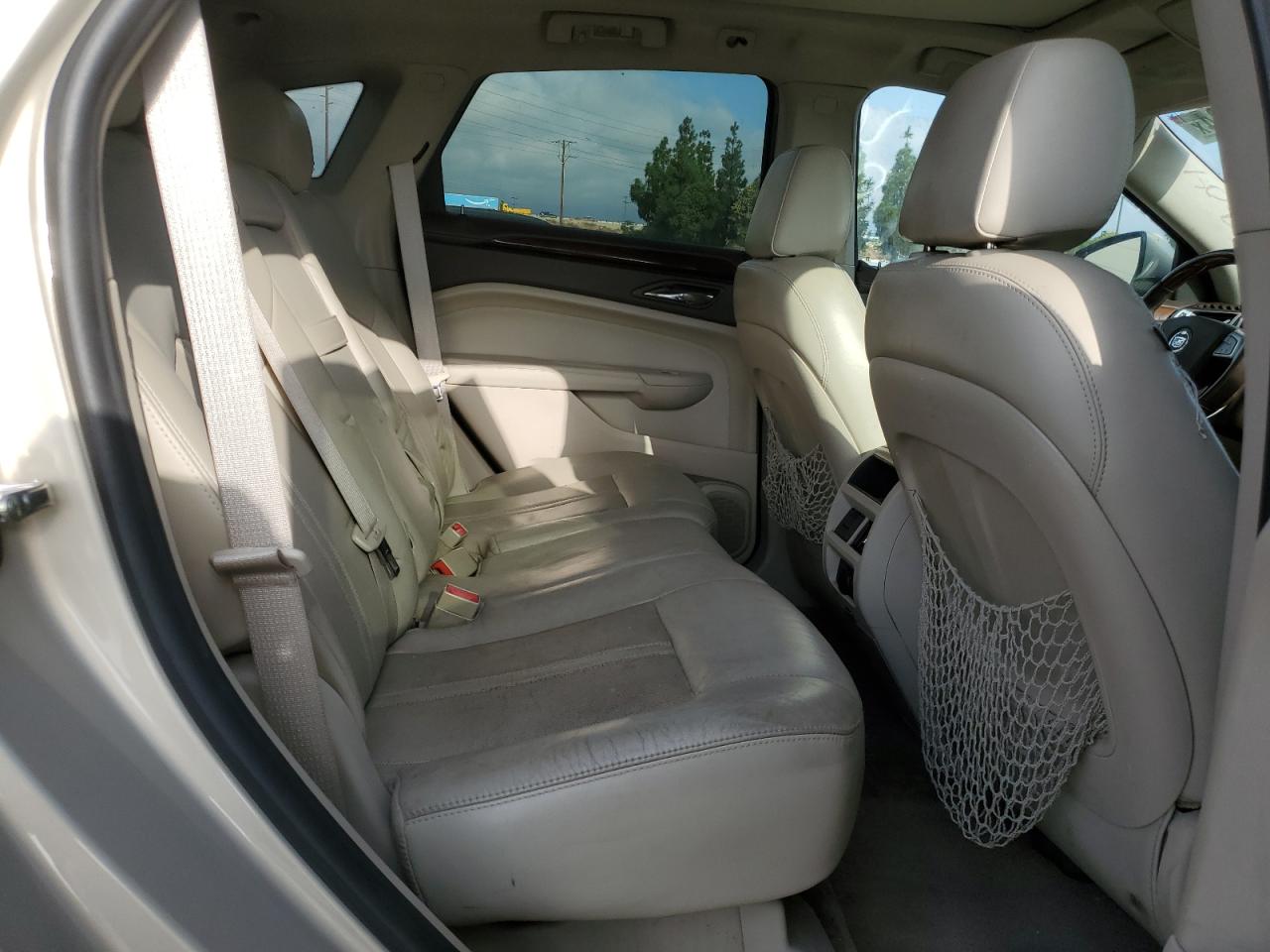 2011 Cadillac SRX - Image 10