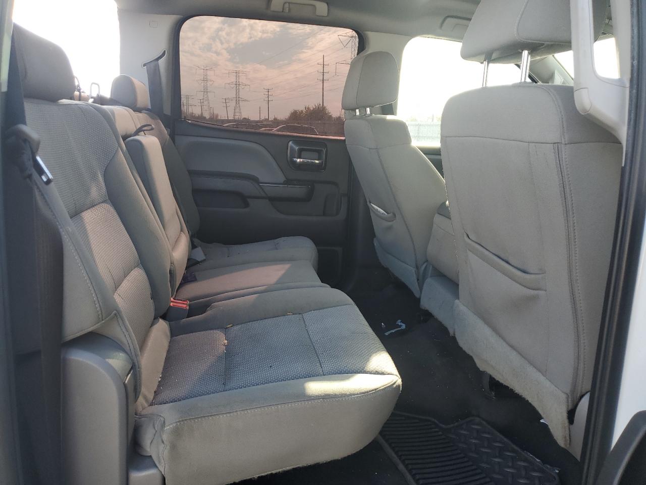 2019 Chevrolet Silverado - Image 10