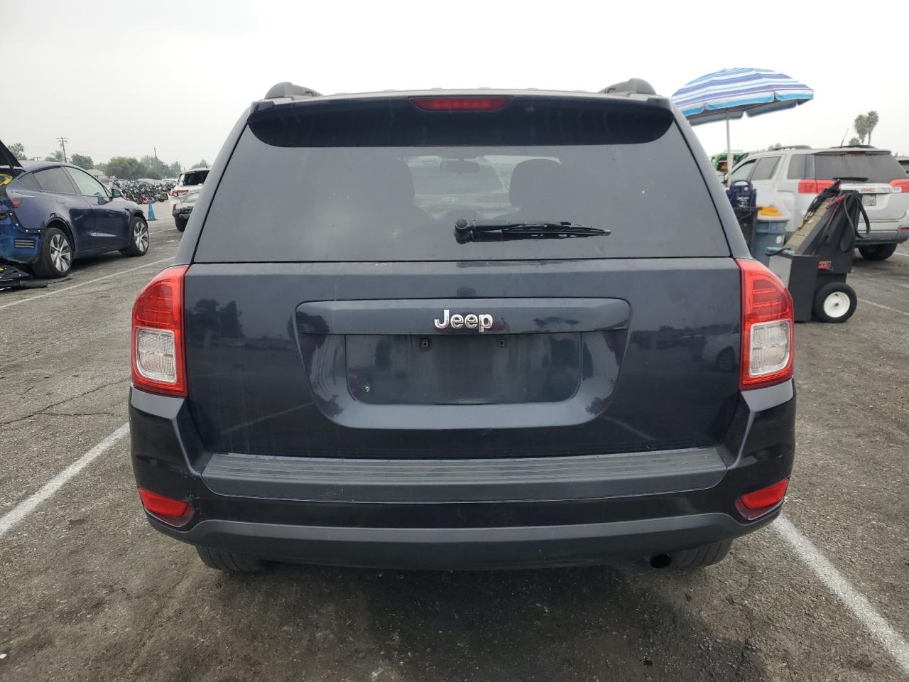 1J4NT1FB0BD169100 2011 Jeep Compass Sport