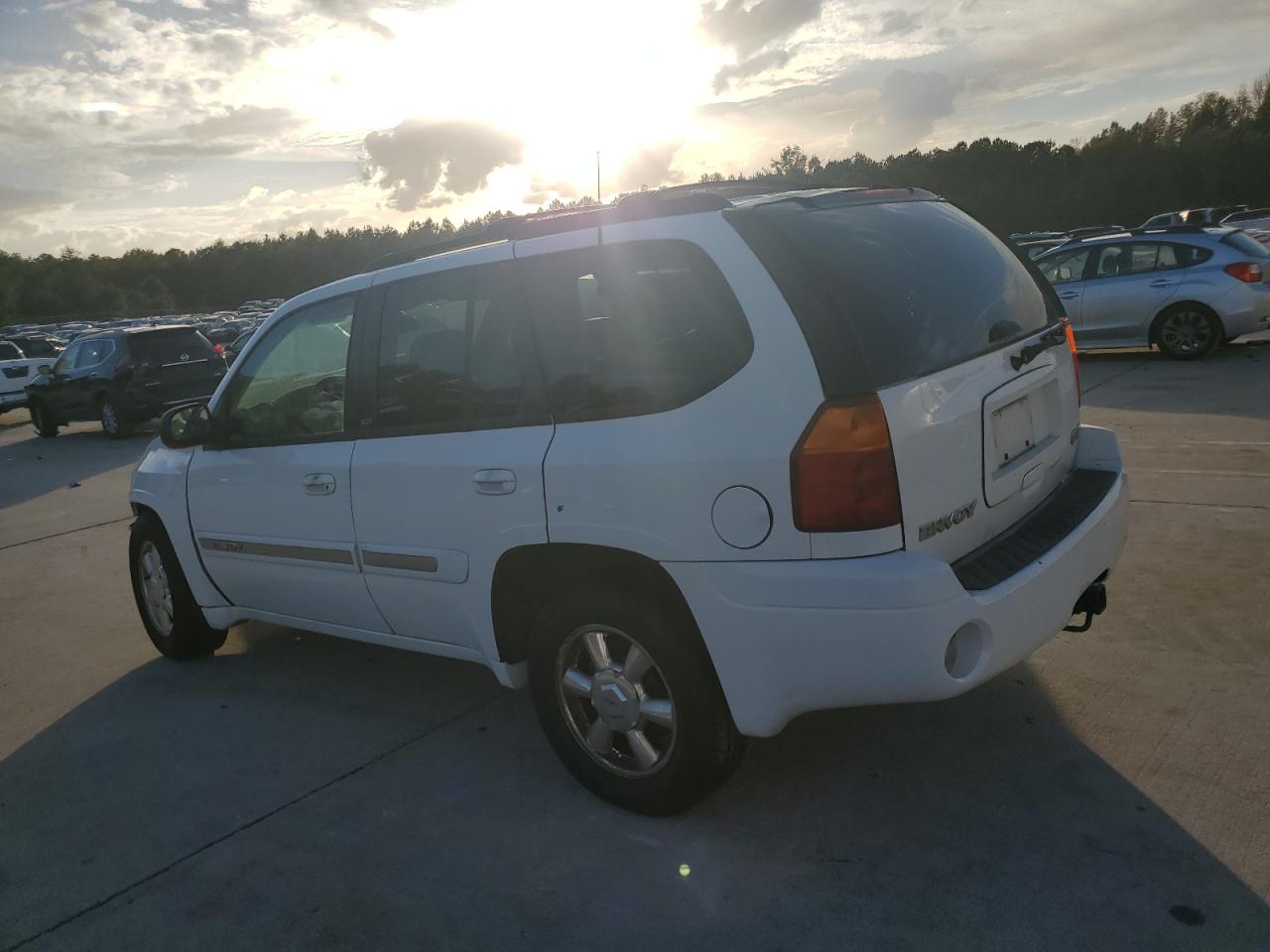 2003 GMC Envoy - Image 2