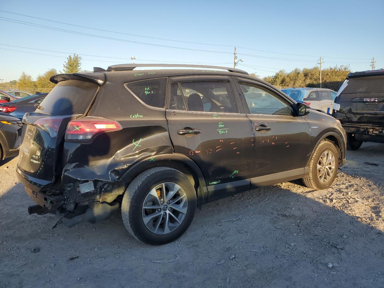 2017 Toyota RAV 4 - Image 3