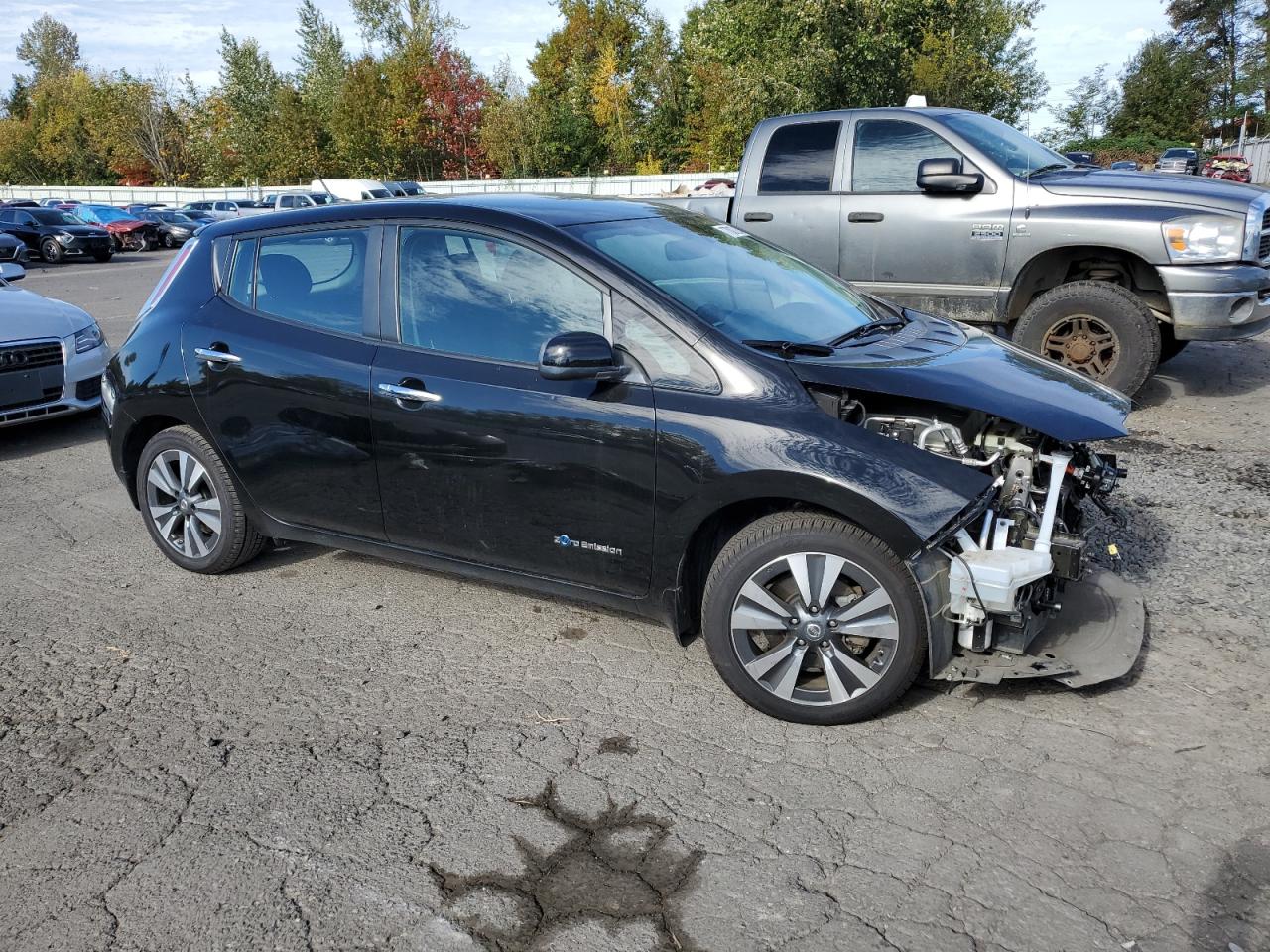2016 Nissan Leaf - Image 4