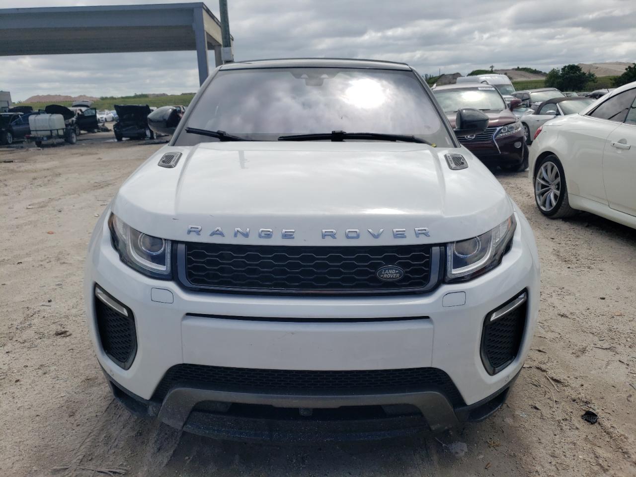 2018 Land Rover Range Rover - Image 5
