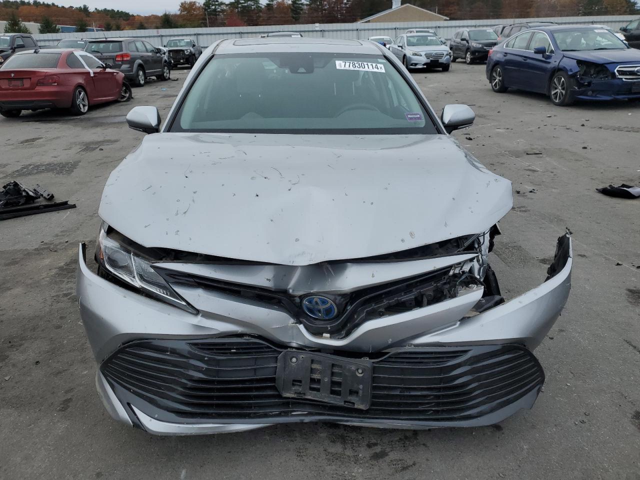 2019 Toyota Camry - Image 6