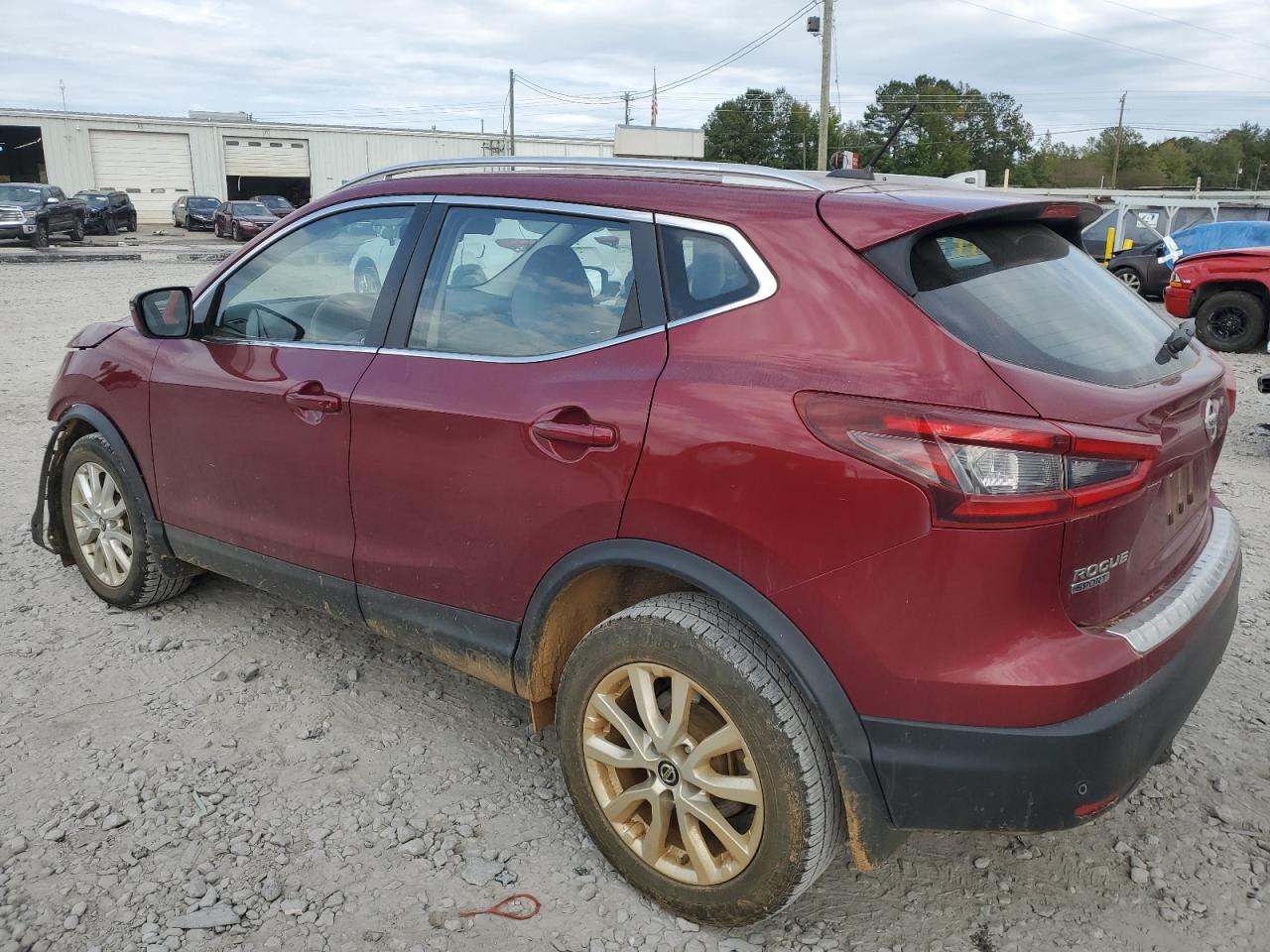 2020 Nissan Rogue - Image 2