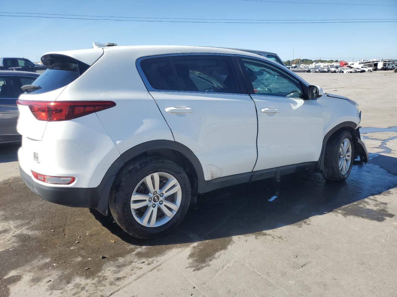 KNDPM3AC7H7299857 2017 Kia Sportage Lx