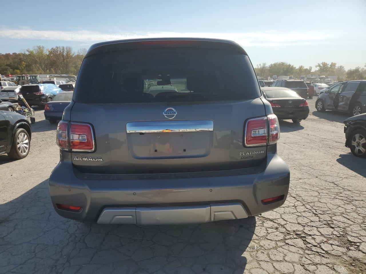 JN8AY2NE8H9701121 2017 Nissan Armada Platinum