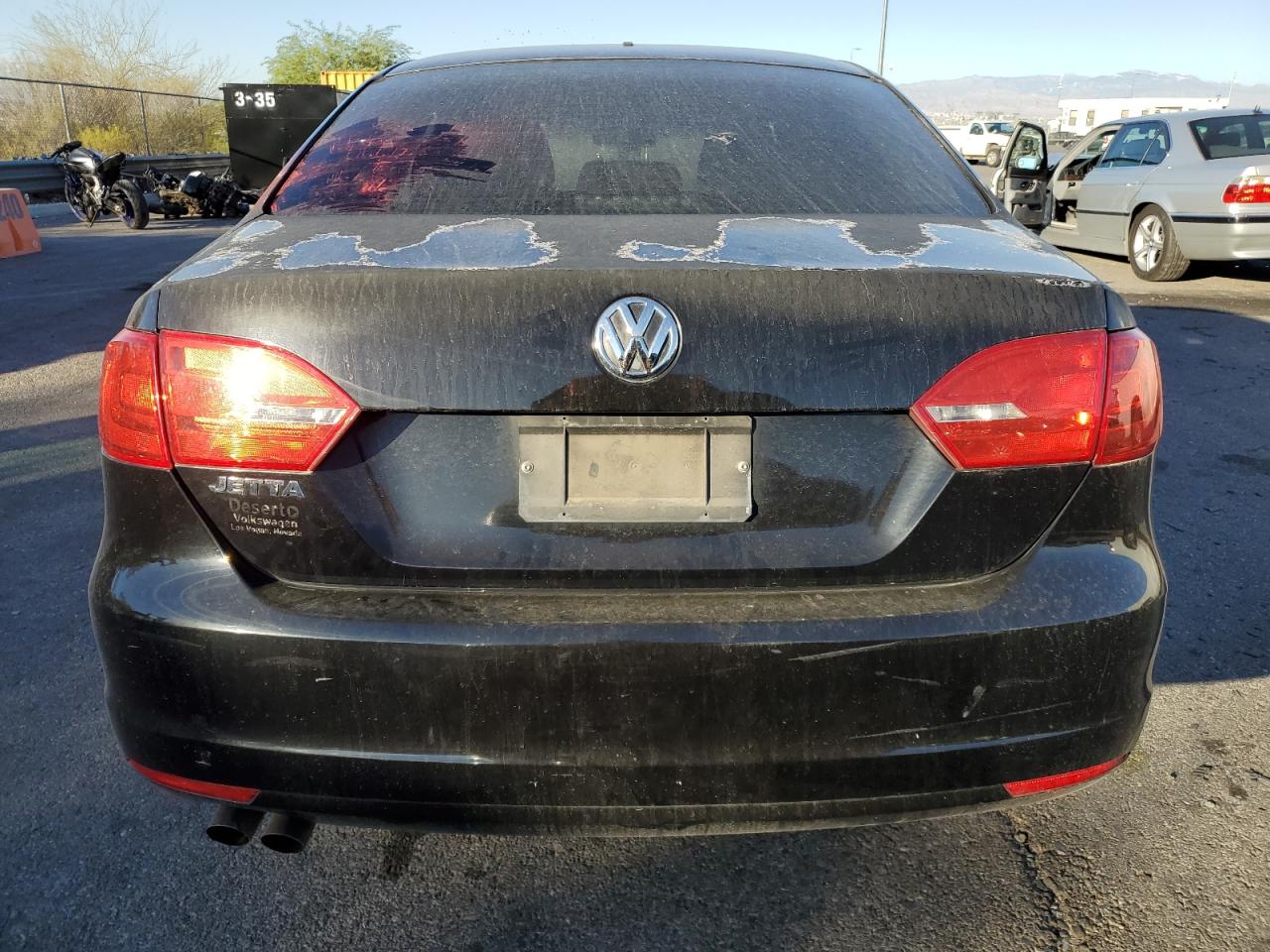 2011 Volkswagen Jetta Base VIN: 3VW2K7AJ9BM011269 Lot: 74818694