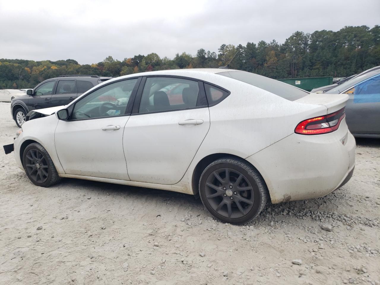 2016 Dodge Dart - Image 2