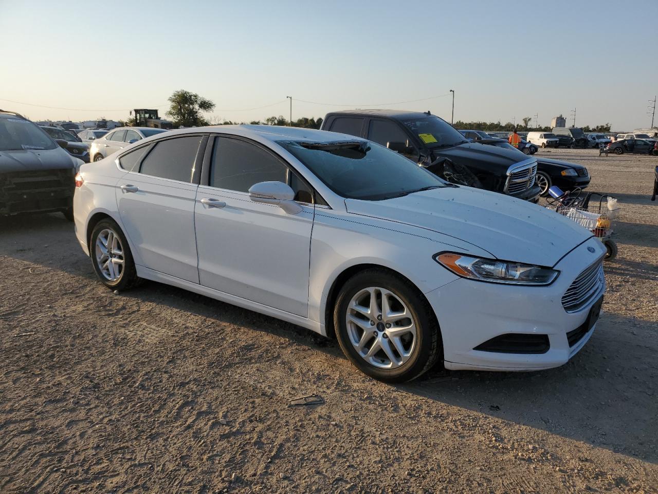 1FA6P0H73F5107777 2015 Ford Fusion Se