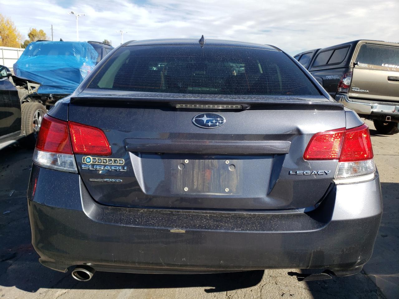 2014 Subaru Legacy 2.5I Limited VIN: 4S3BMCL63E3037211 Lot: 78099064