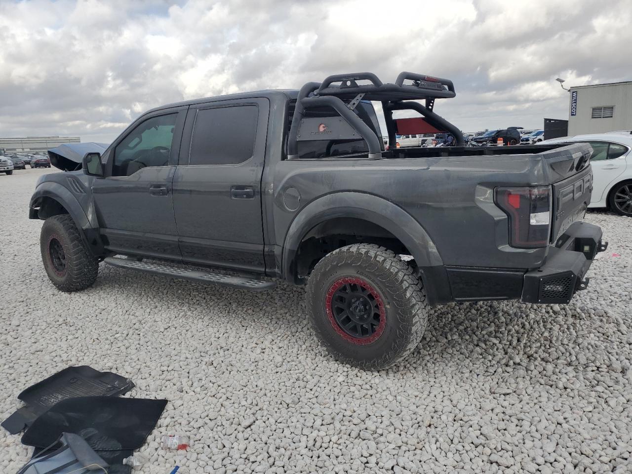 2019 Ford F-150 - Image 2