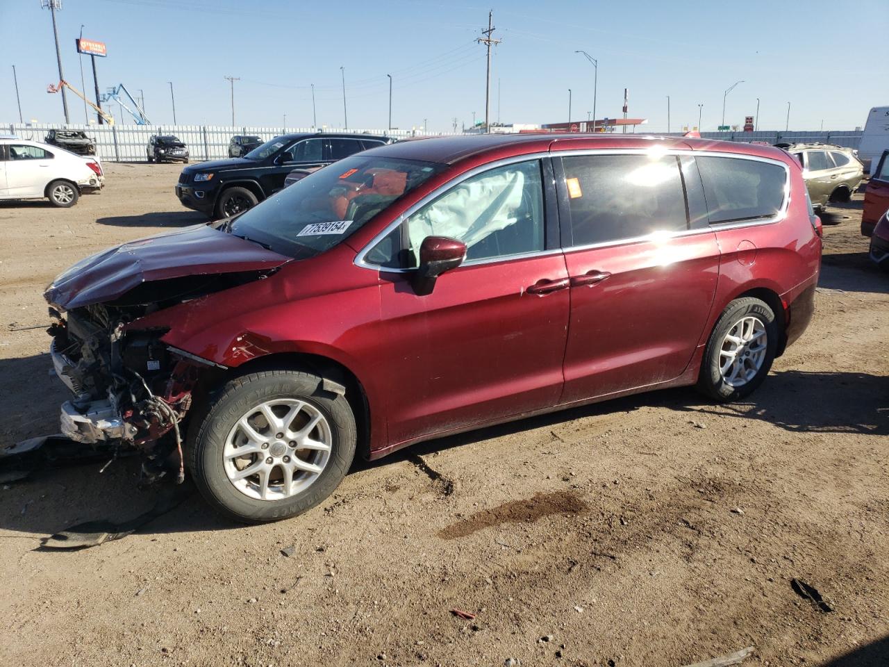 2017 Chrysler Pacifica - Image 1
