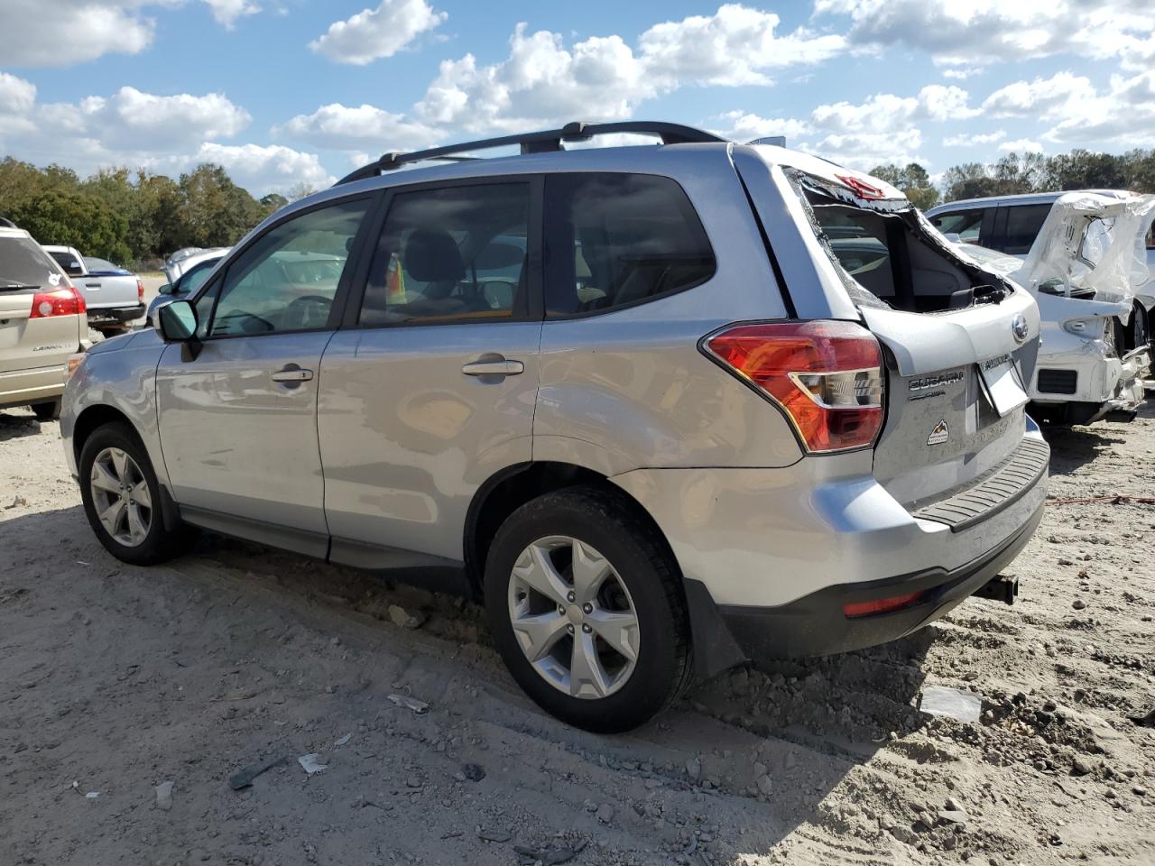 2016 Subaru Forester - Image 2