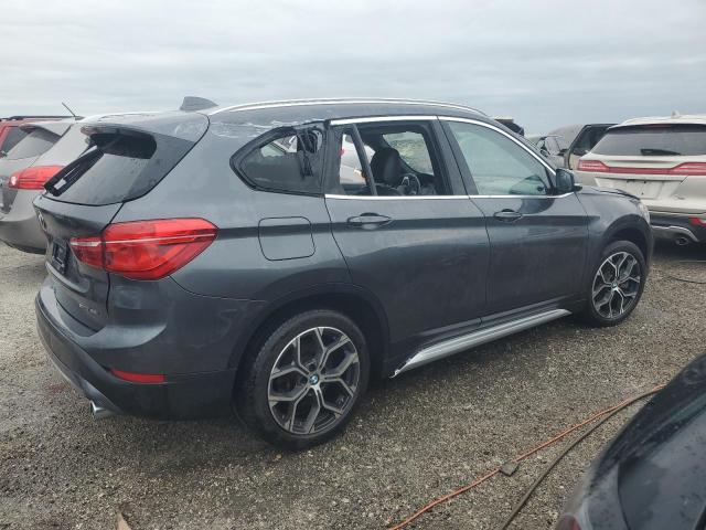  BMW X1 2021 Угольный