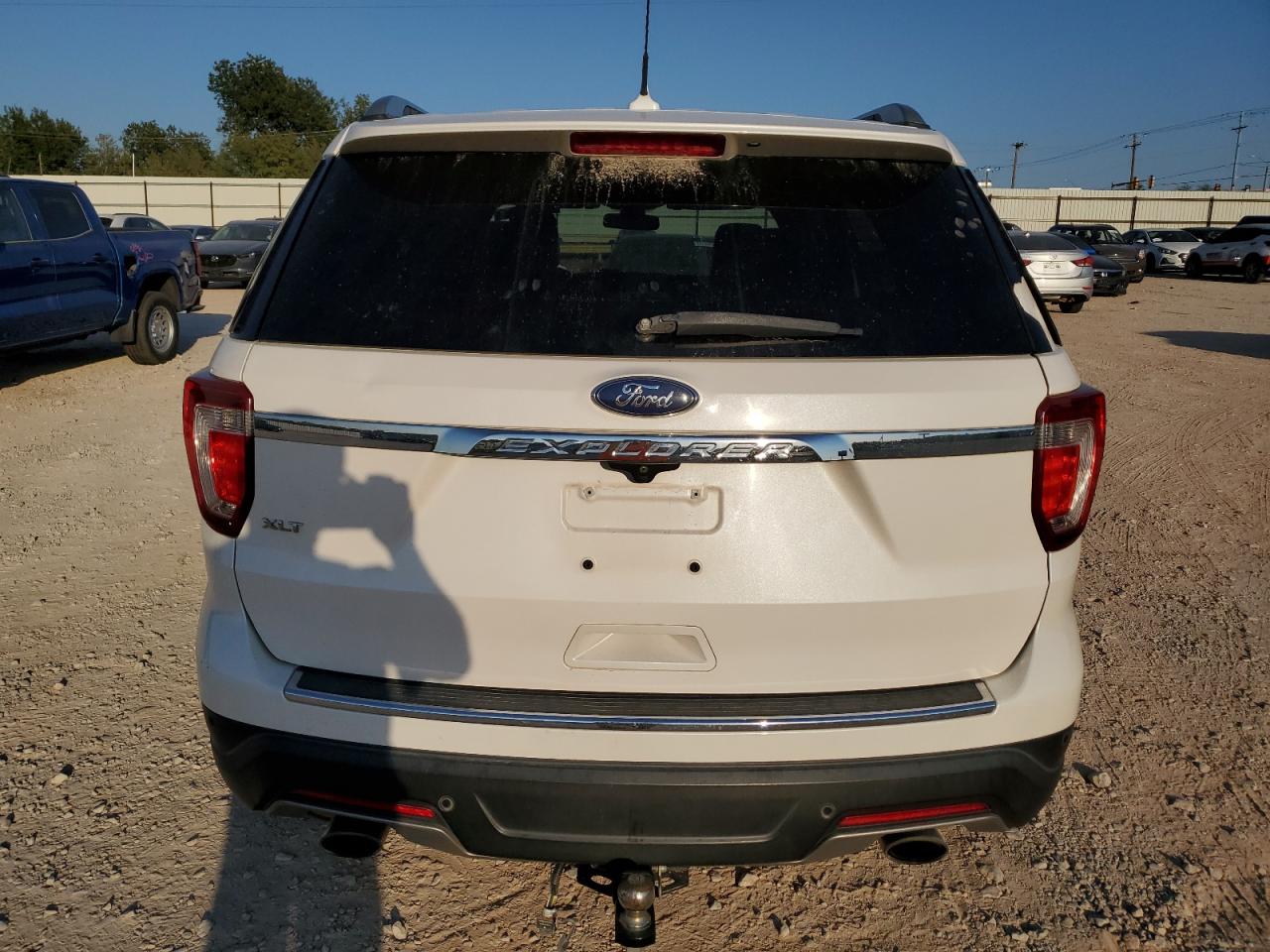 1FM5K7D8XJGB69763 2018 Ford Explorer Xlt