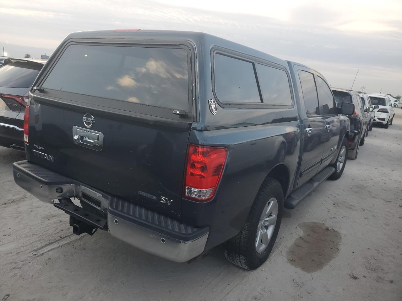 2014 Nissan Titan - Image 3