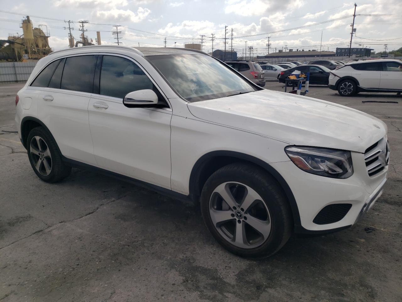 VIN WDC0G4JB4KV154813 2019 MERCEDES-BENZ GLC-CLASS no.4