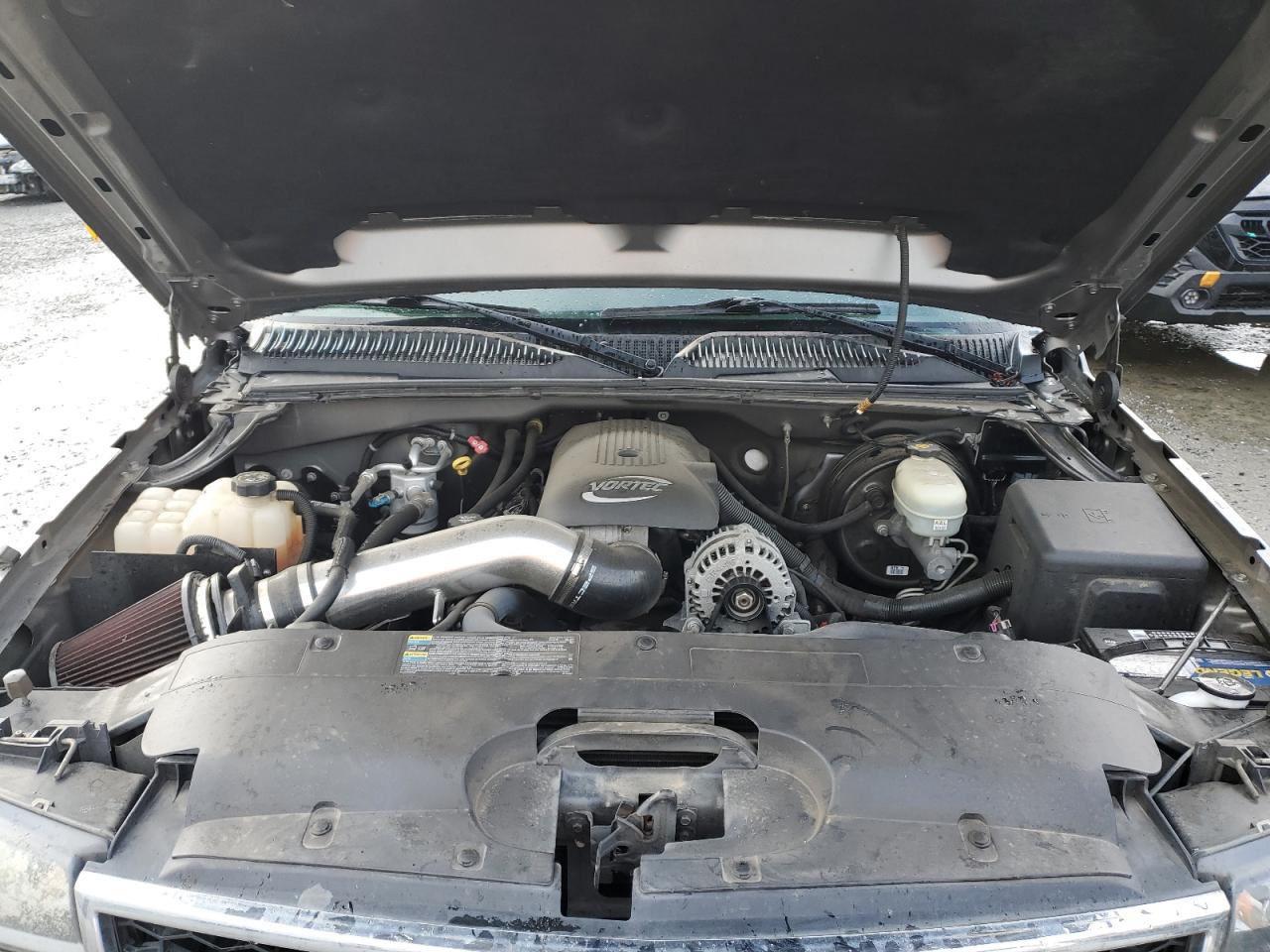 2007 Chevrolet Silverado - Image 12