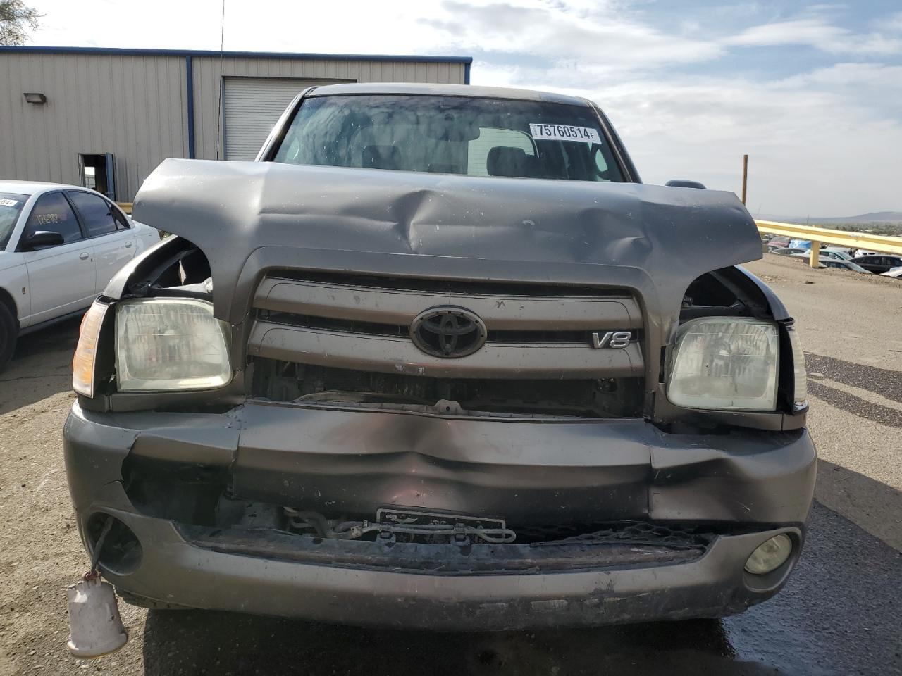 2004 Toyota Tundra - Image 5