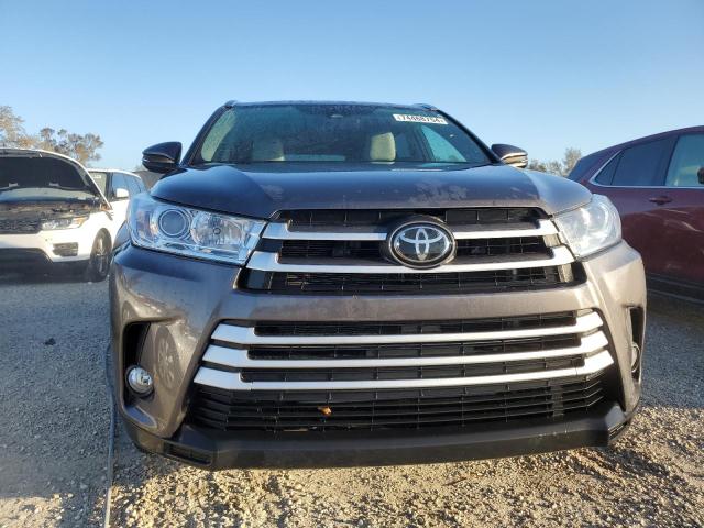  TOYOTA HIGHLANDER 2018 Сharcoal