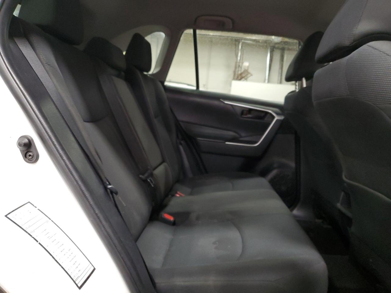 2020 Toyota RAV 4 - Image 11
