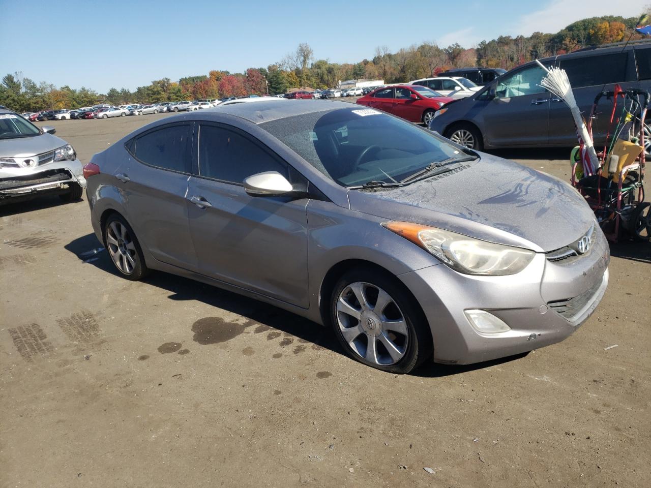 2012 Hyundai Elantra - Image 4
