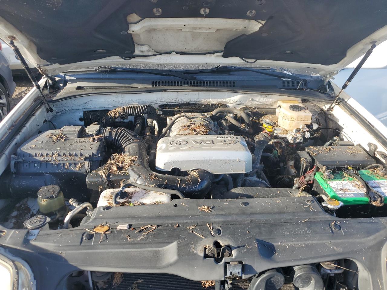 JTEBT14RX40038836 2004 Toyota 4Runner Sr5