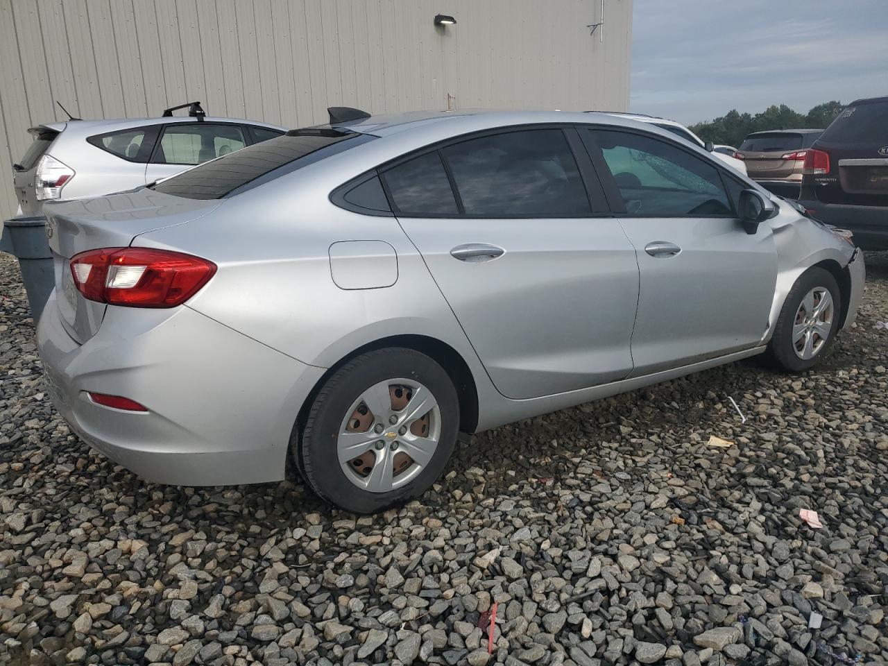 VIN 1G1BC5SM7G7254361 2016 CHEVROLET CRUZE no.3