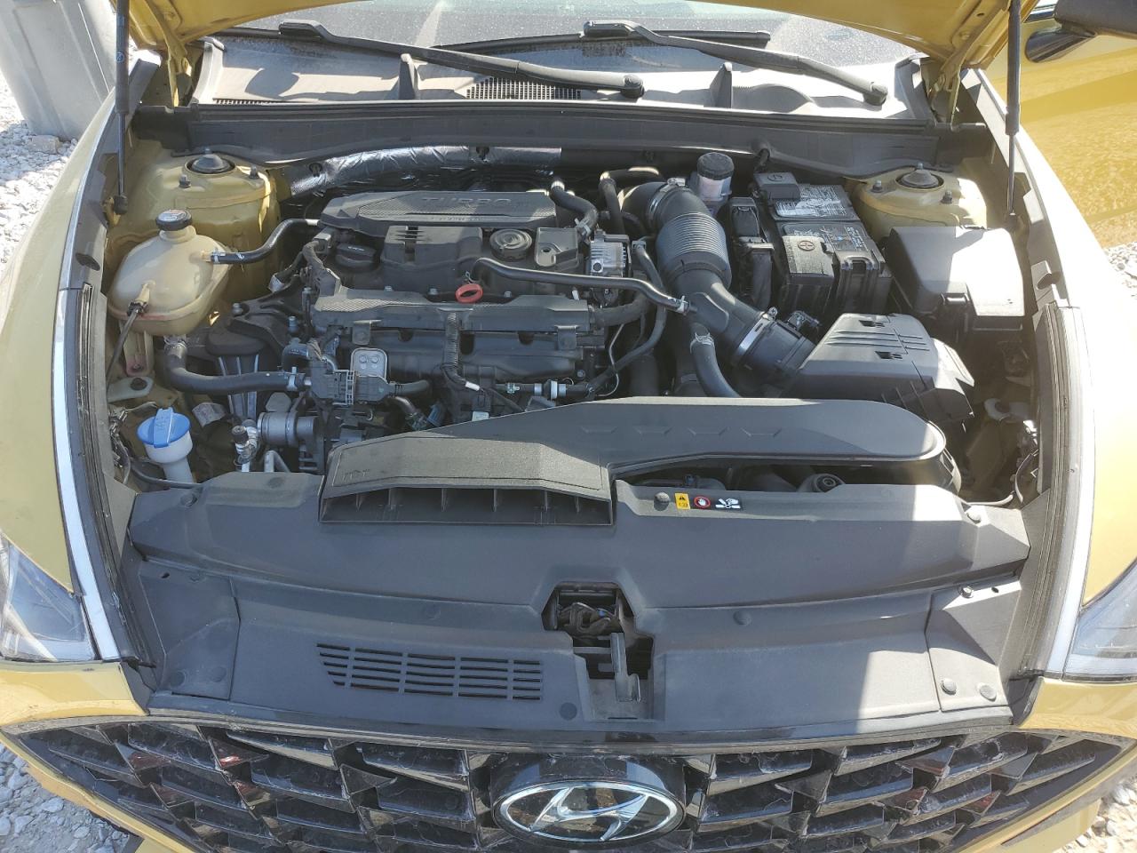 2021 Hyundai Sonata - Image 11